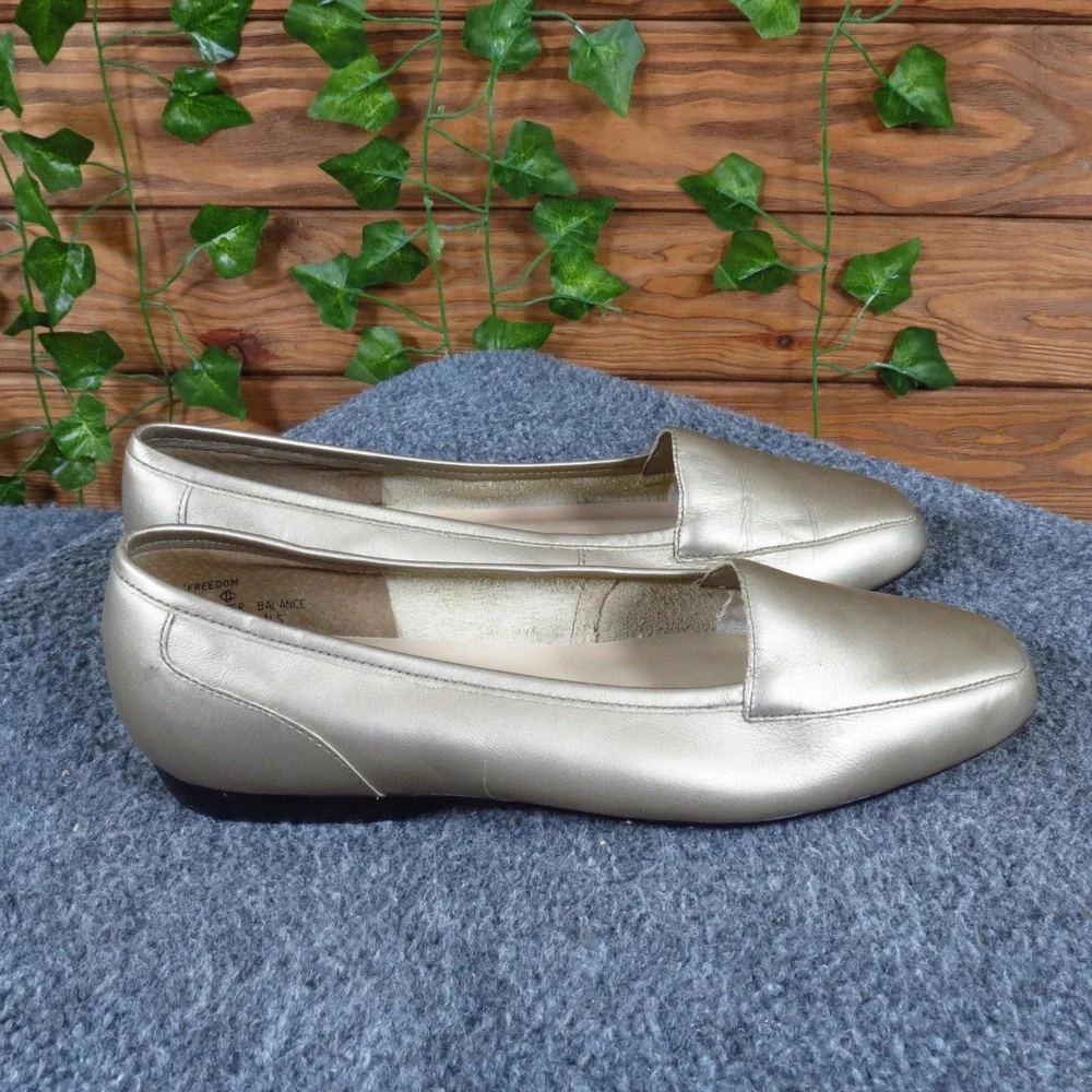 Feather Lite Freedom Women Loafer 7.5 Dress Professional Gold Metallic Leather